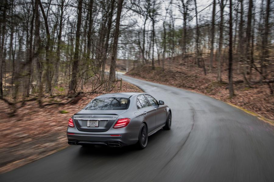 Mercedes-AMG E63 S 4Matic+ (W213) 2017 года  (NA) (фото 13 из 40)